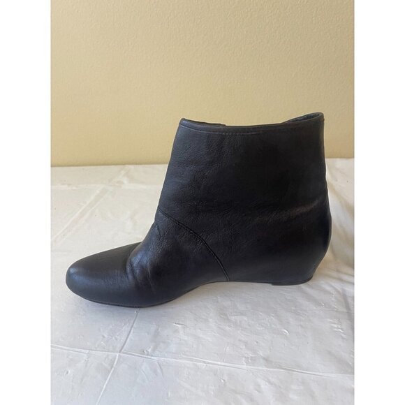 Nine West Vintage Grates Black Ankle Booti  SIZE 9.5 - Picture 14 of 16
